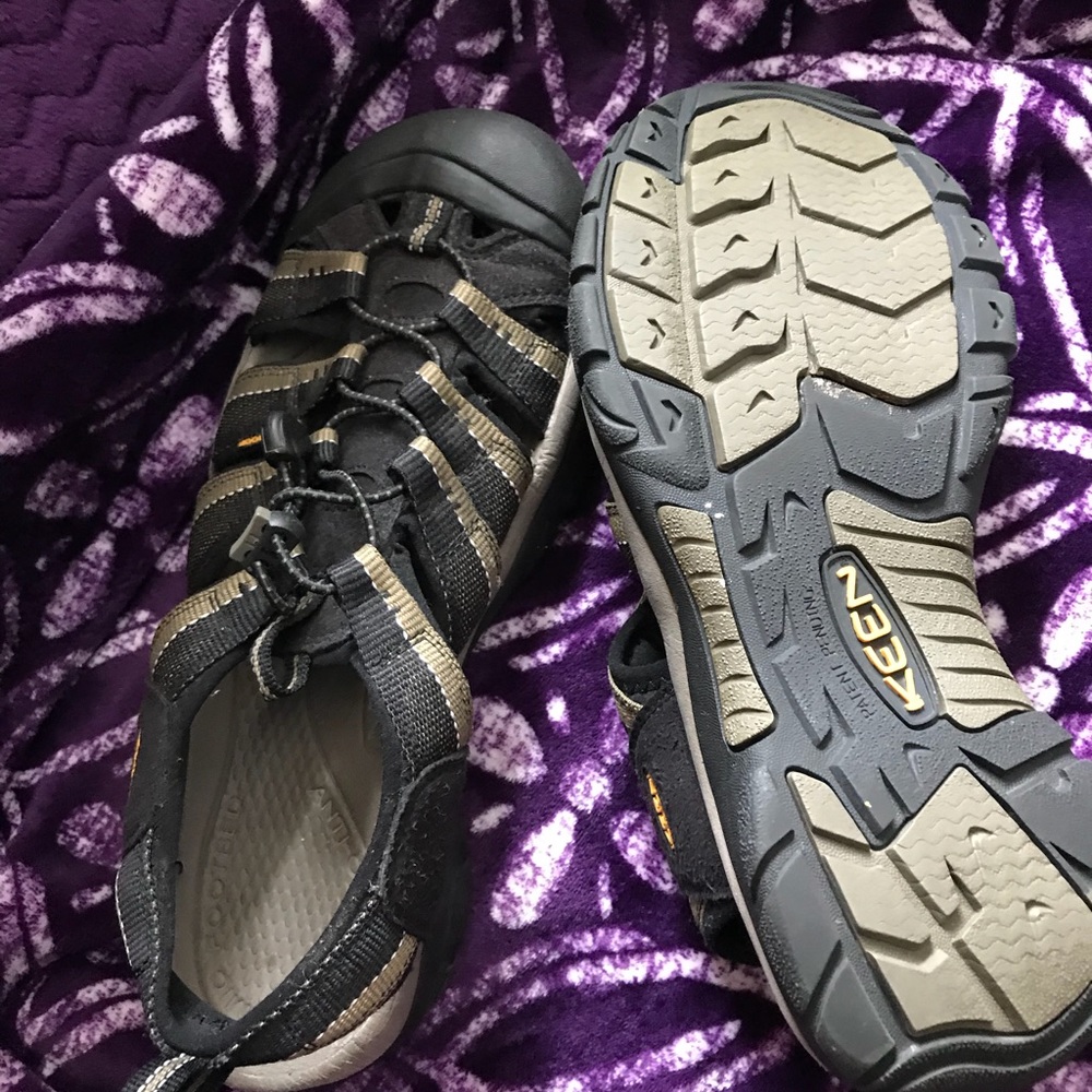 Men’s Keen sandals